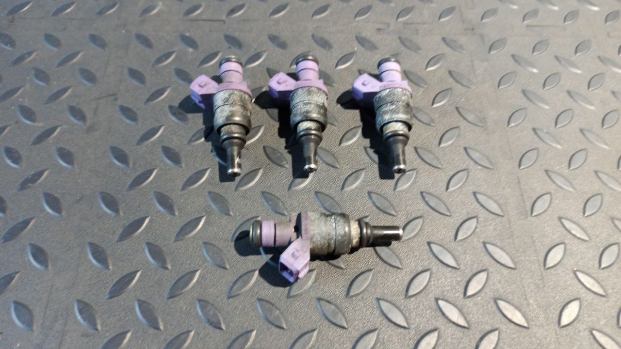 Форсунка бензиновая Mercedes C/W203 2000-2008