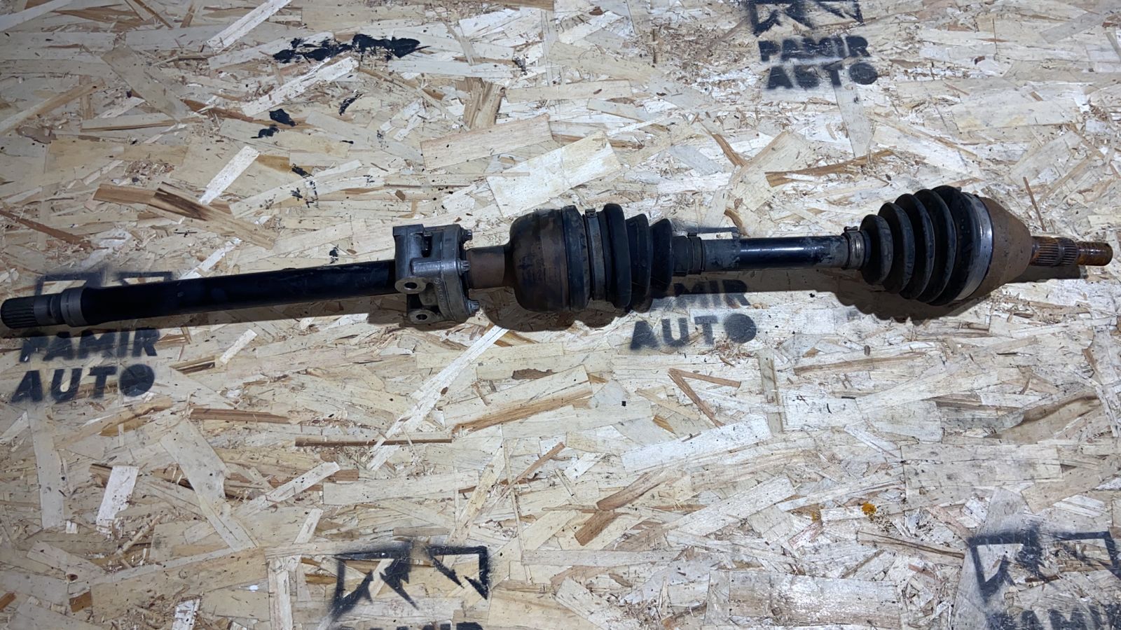 Полуось передняя правая Opel Zafira/B 2005-2014