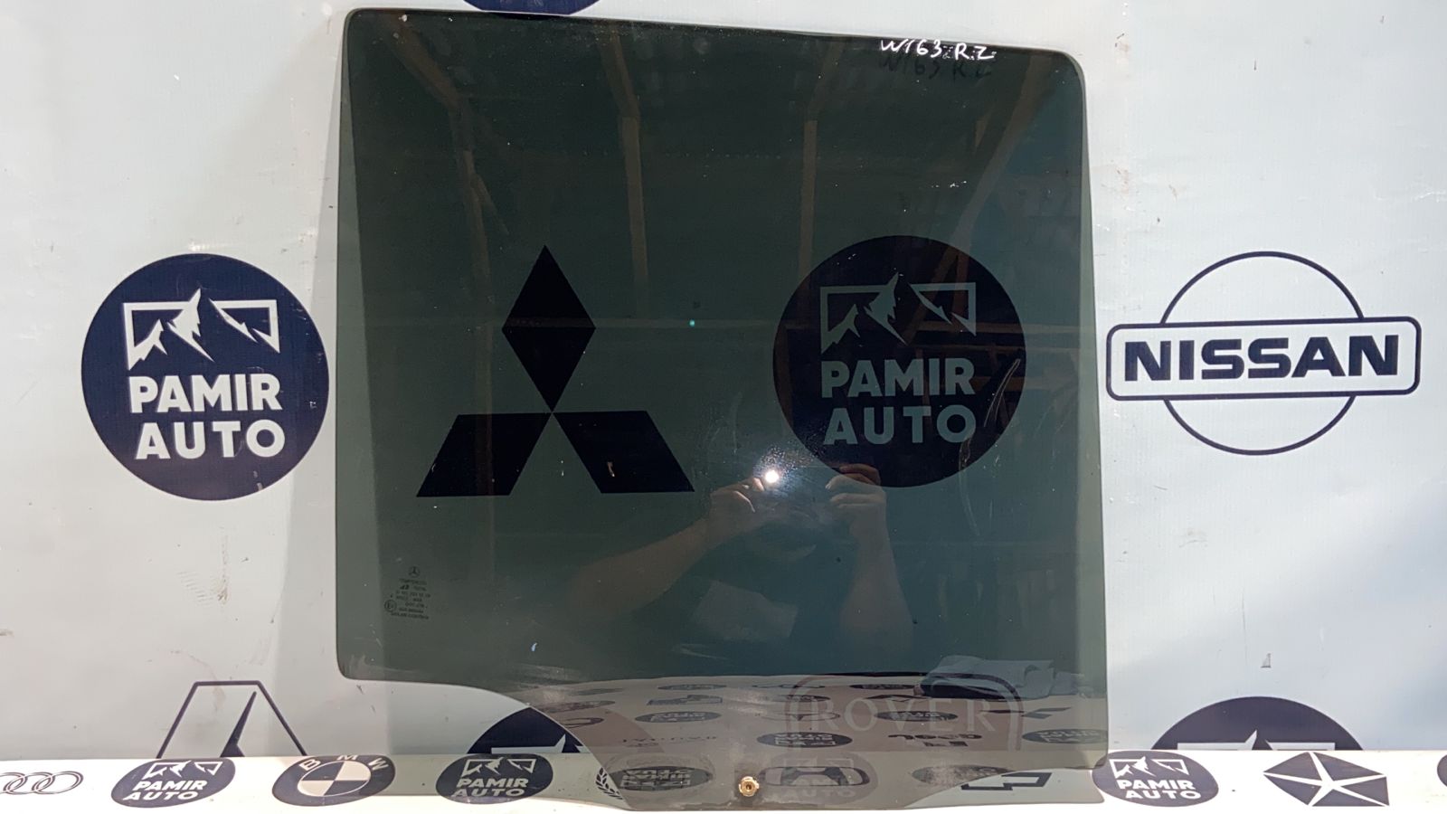 Стекло двери заднее правое Mercedes M/W163 1997-2005