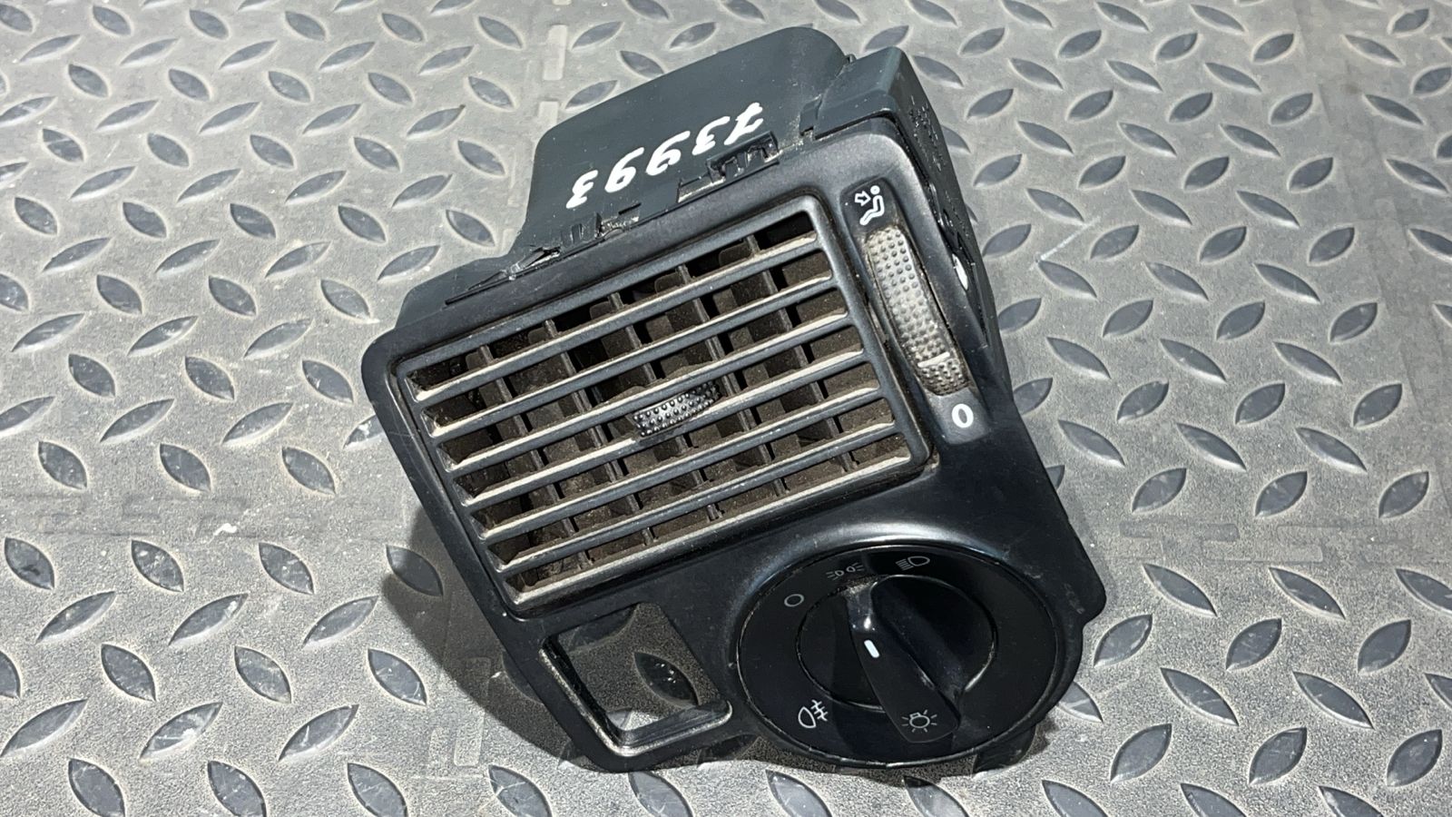 Переключатель света фар Volkswagen Golf/4 1997-2006