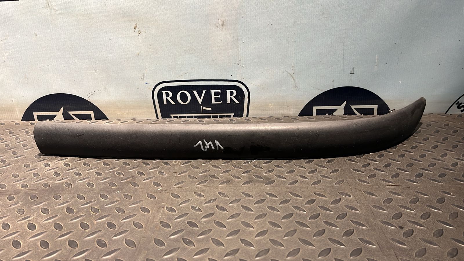 Накладка бампера передняя левая BMW 3/E46 1998-2007