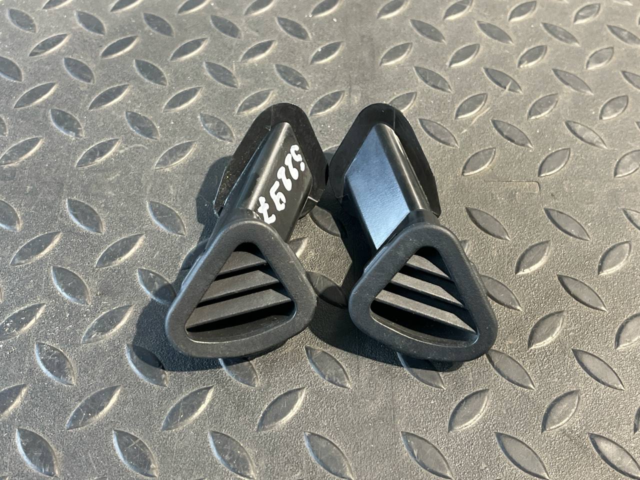 Дефлектор воздушный Mercedes M/W164 2005-2011