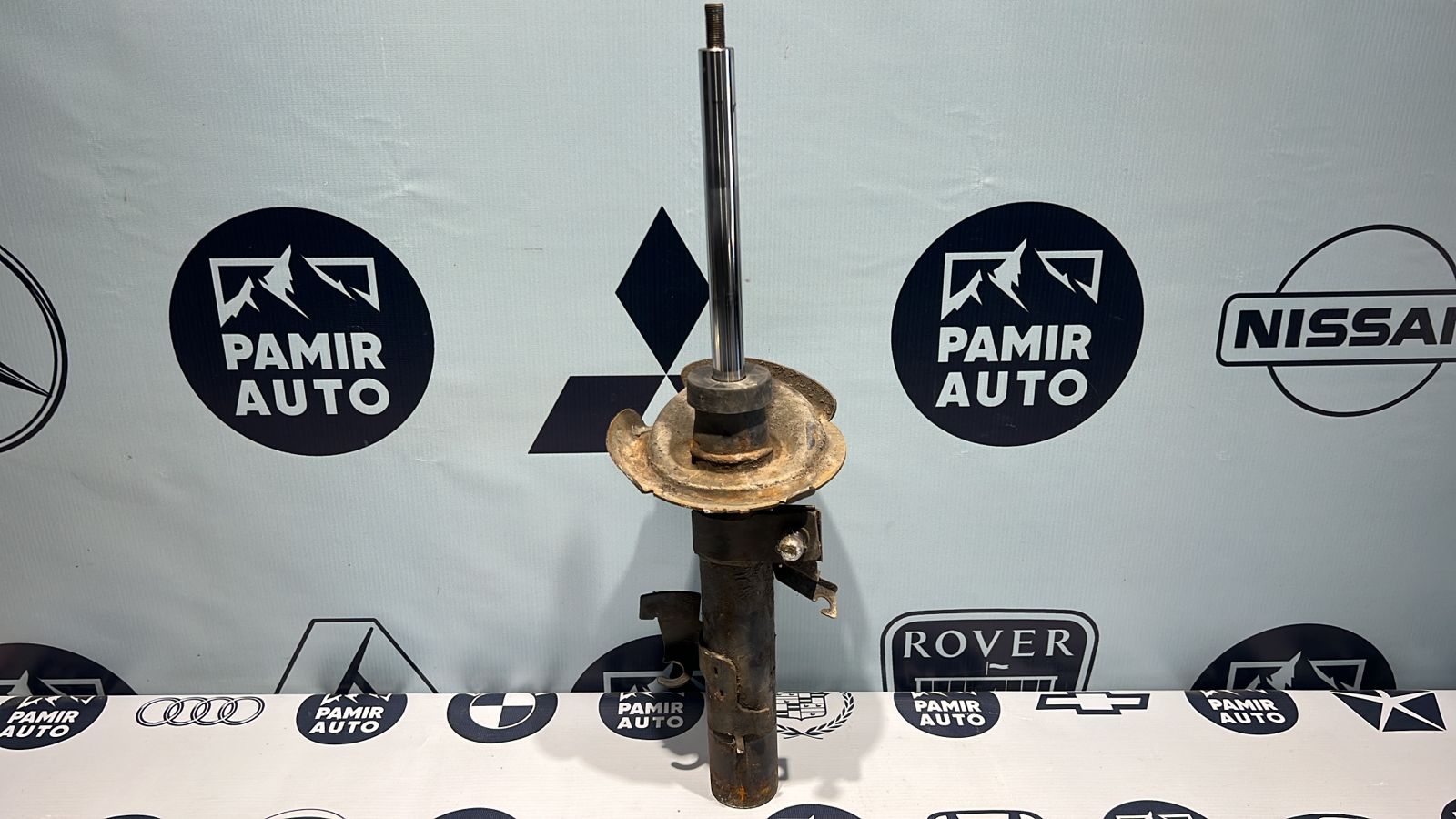 Амортизатор передний правый Ford C-Max 2003-2010