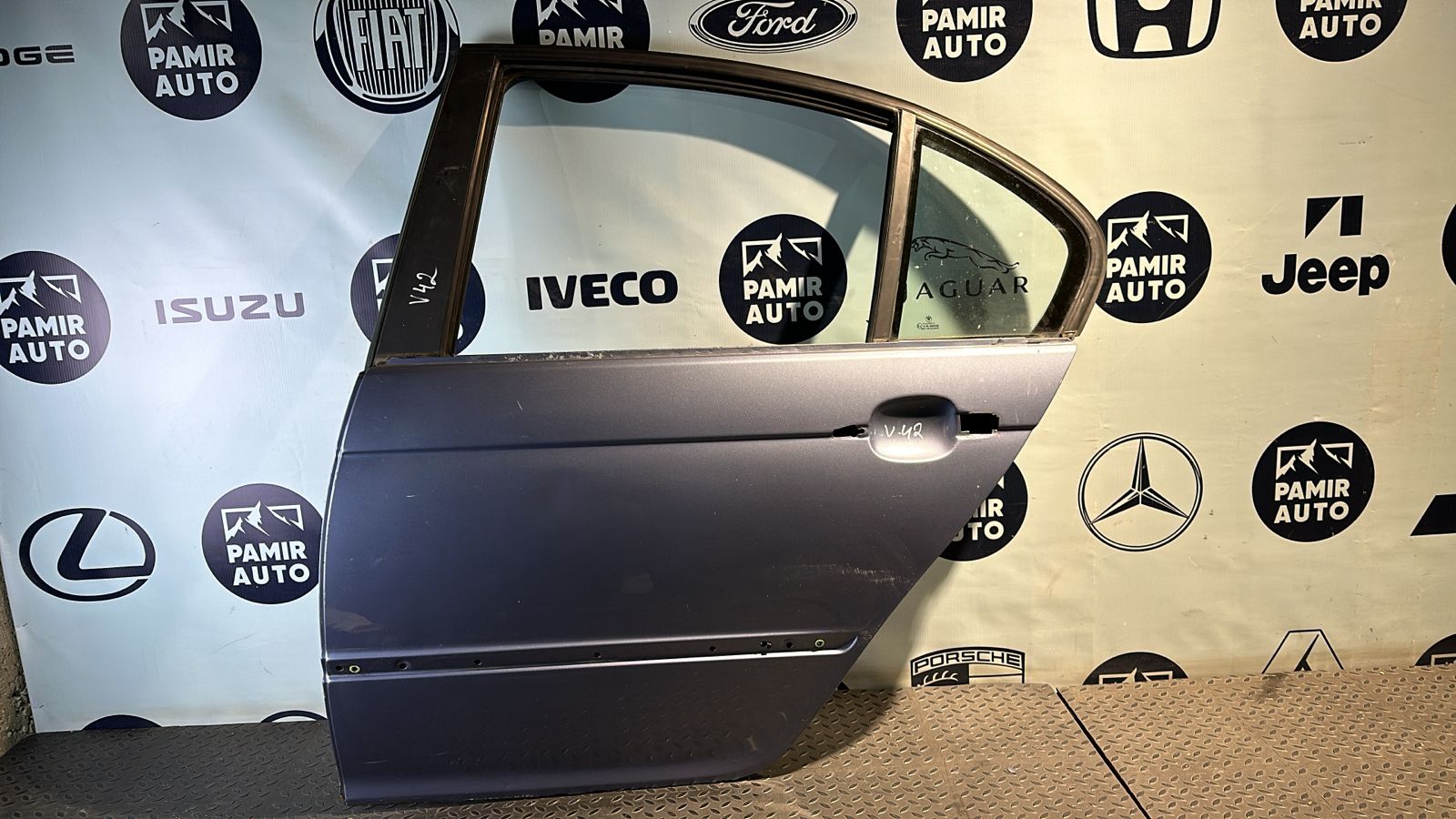 Дверь задняя левая BMW 3/E46 1998-2007