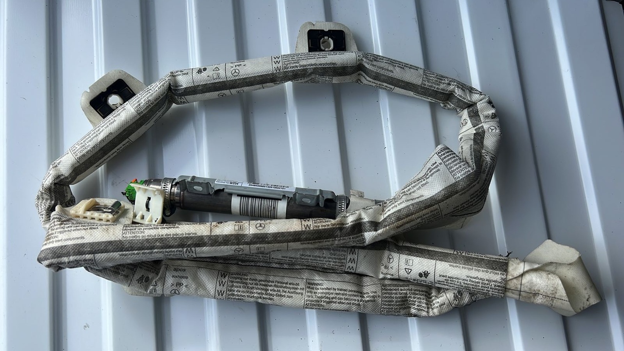 Подушка безопасности шторка правая Mercedes C/W204 2006-2015