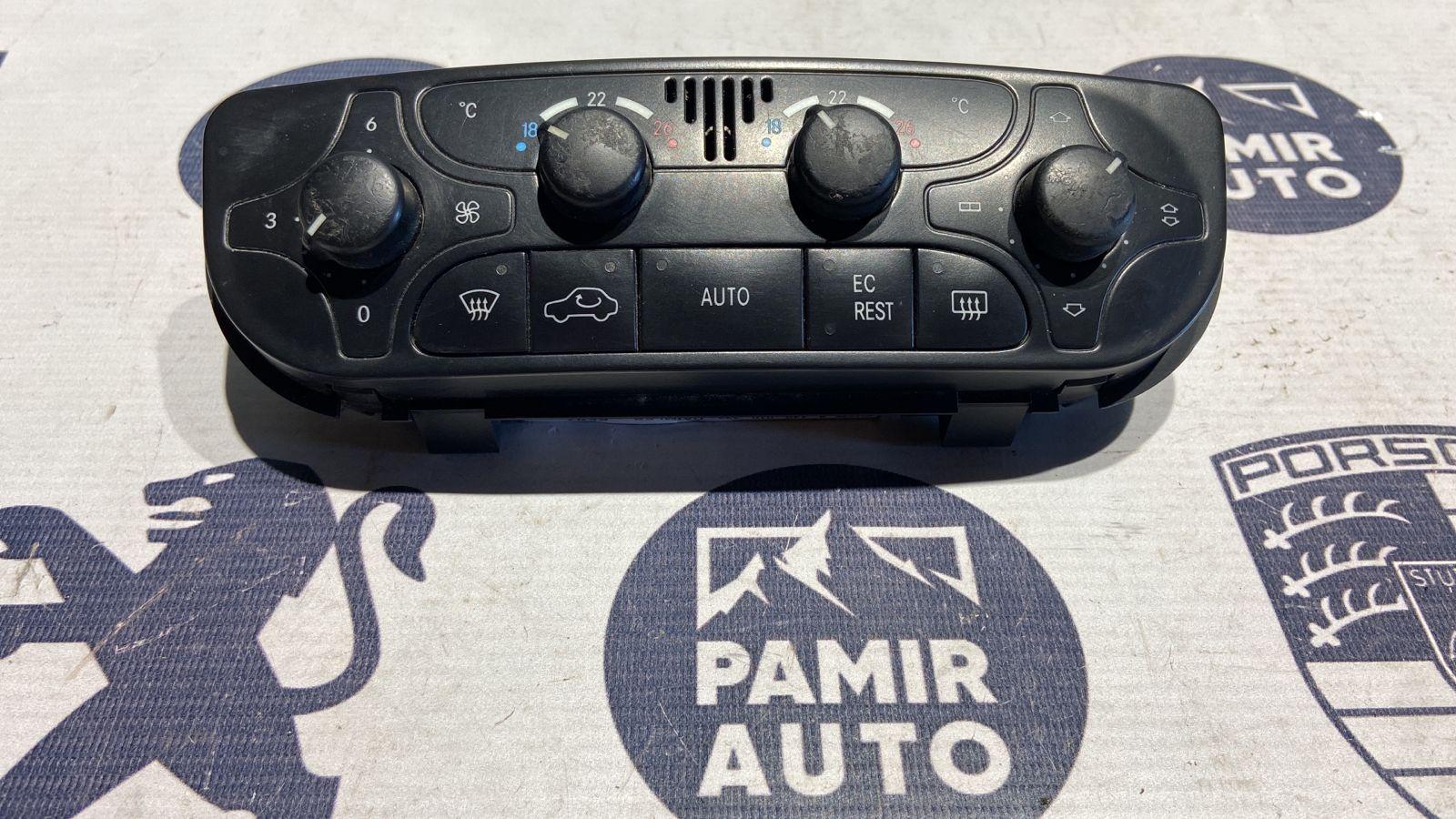 Блок управления климатом Mercedes C/W203 2000-2008