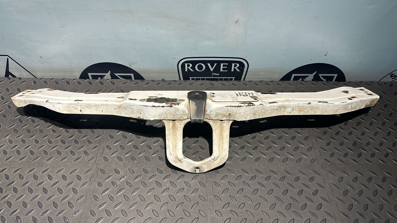 Панель передняя (Телевизор) верхняя часть Mercedes C/W202 1993-2001