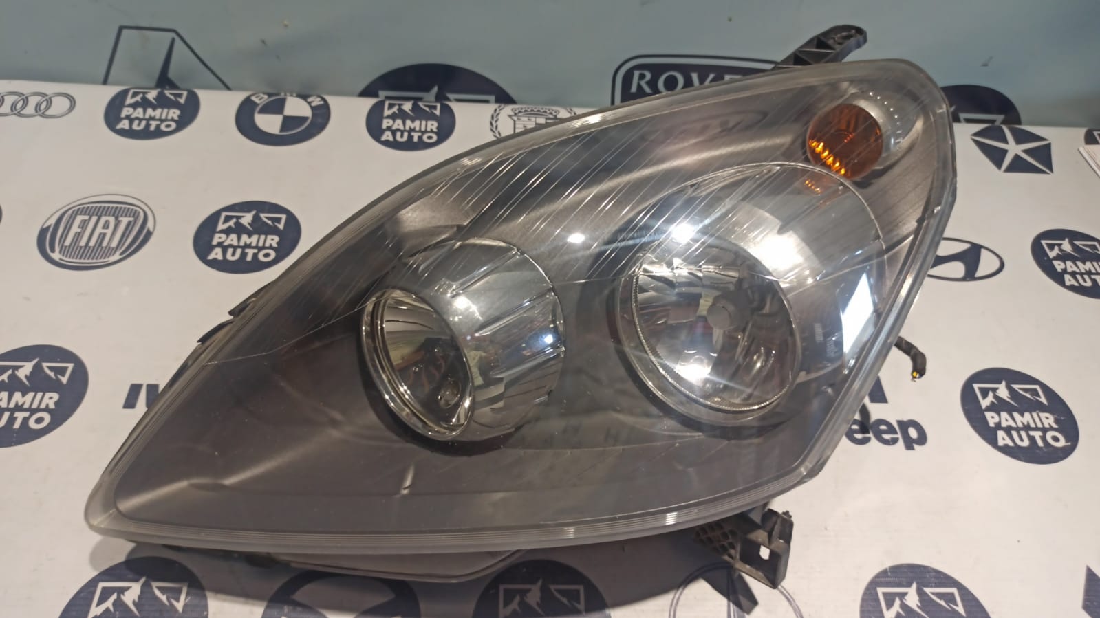 Фара левая Opel Astra/H 2004-2014