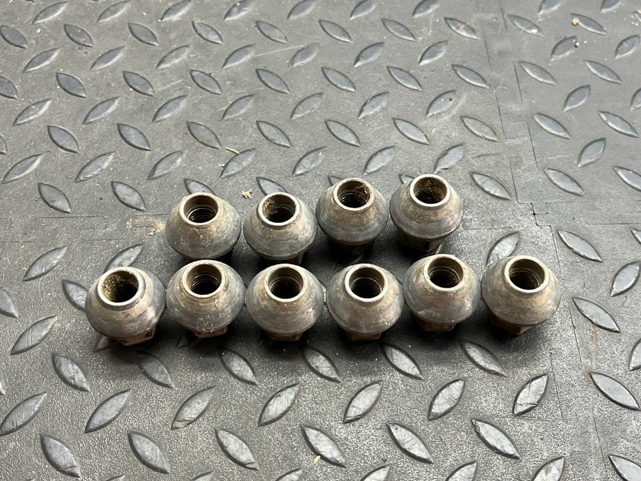 Гайка колесная Ford Focus/2 2004-2011