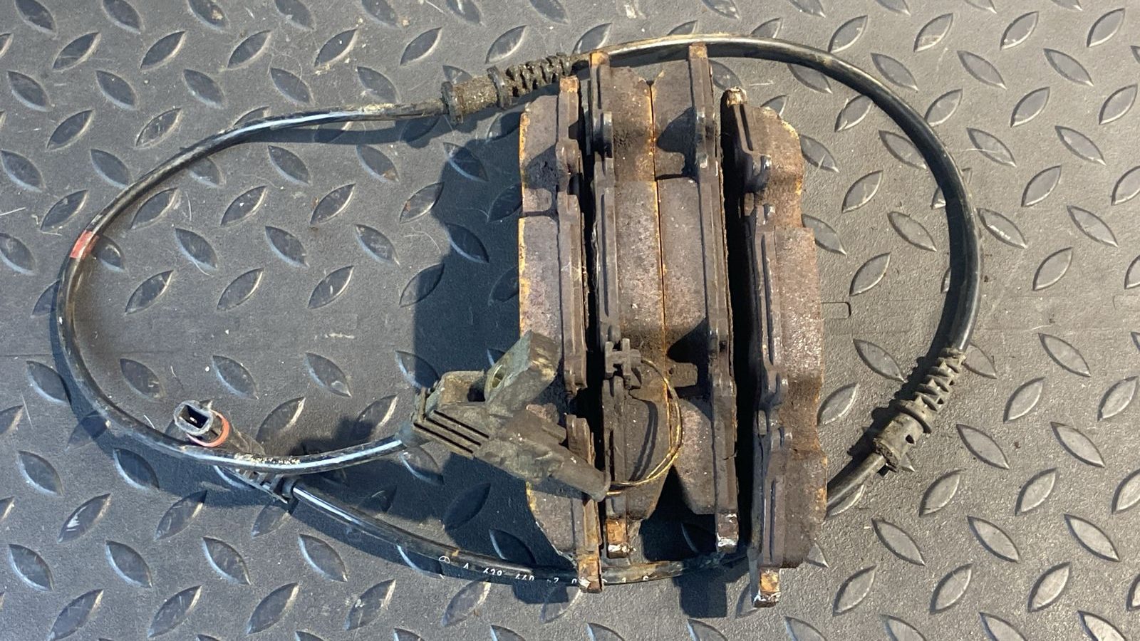 Колодки тормозные передние Mercedes Vito/W639 2003-2014