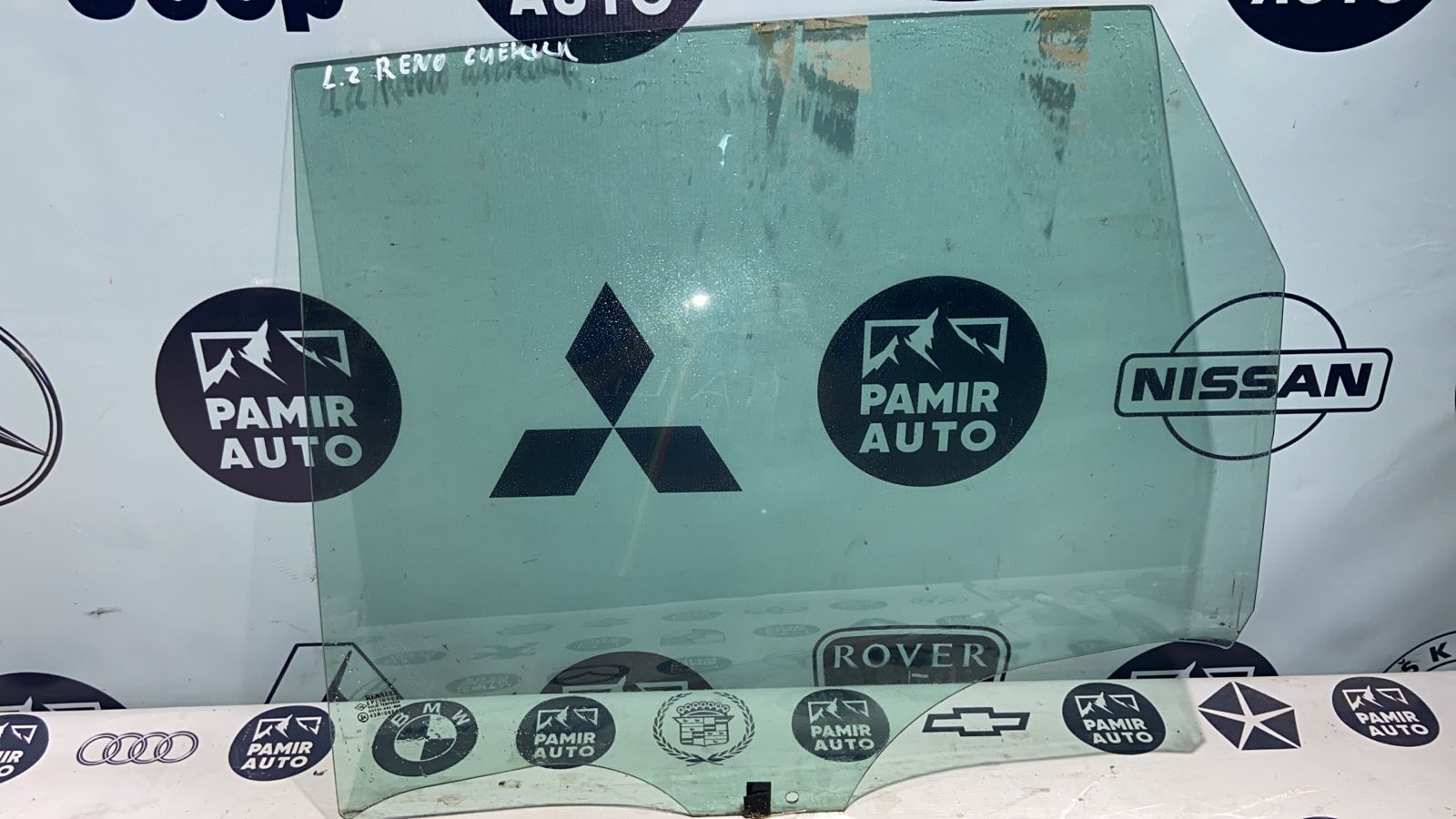 Стекло двери заднее левое Renault Scenic/2 2003-2009