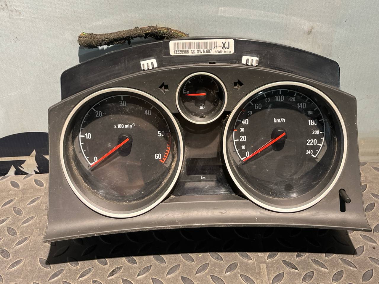 Комбинация приборов (Щиток) Opel Zafira/B 2005-2014