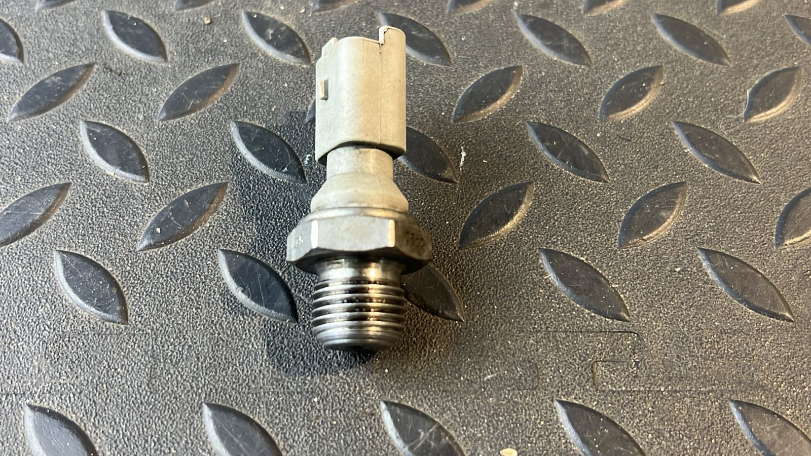 Датчик давления масла Ford Focus/2 2004-2011