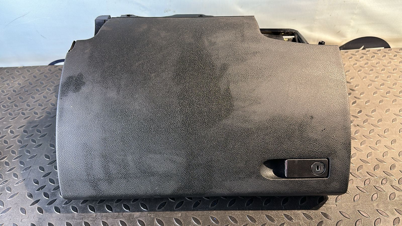 Бардачок Mercedes C/W204 2006-2015