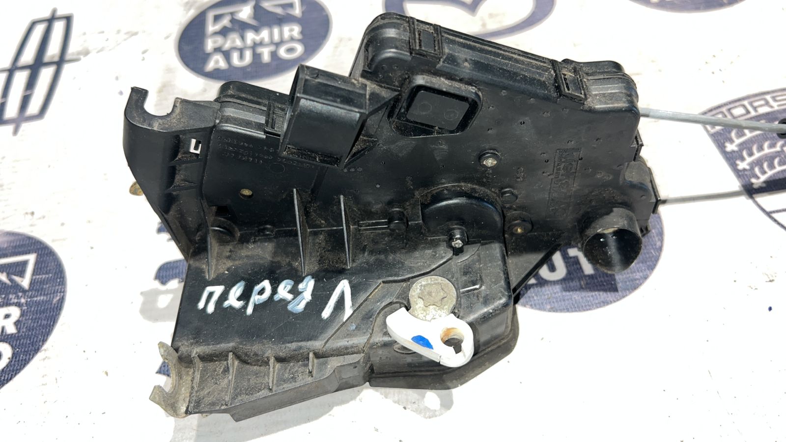 Замок двери передний левый BMW 3/E46 1998-2007