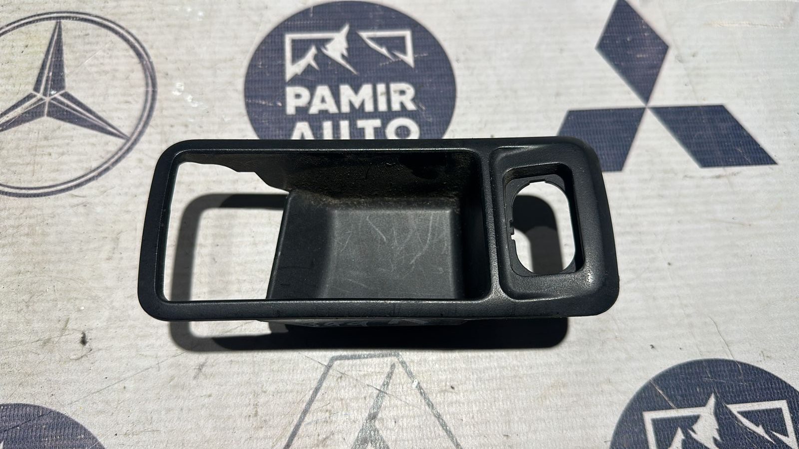 Накладка ручки двери задняя правая Ford Focus/2 2004-2011