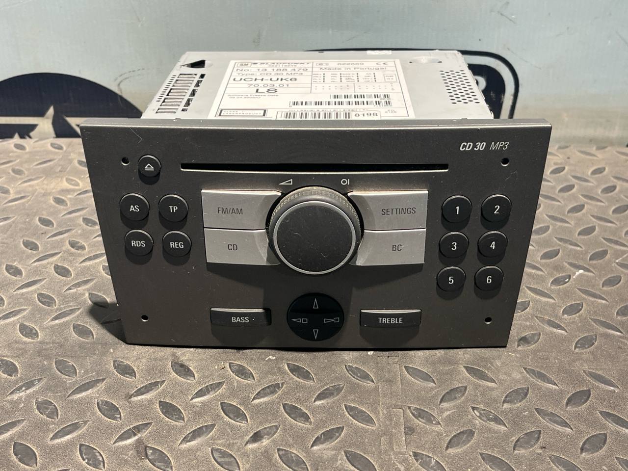 Магнитола Opel Signum 2003-2008