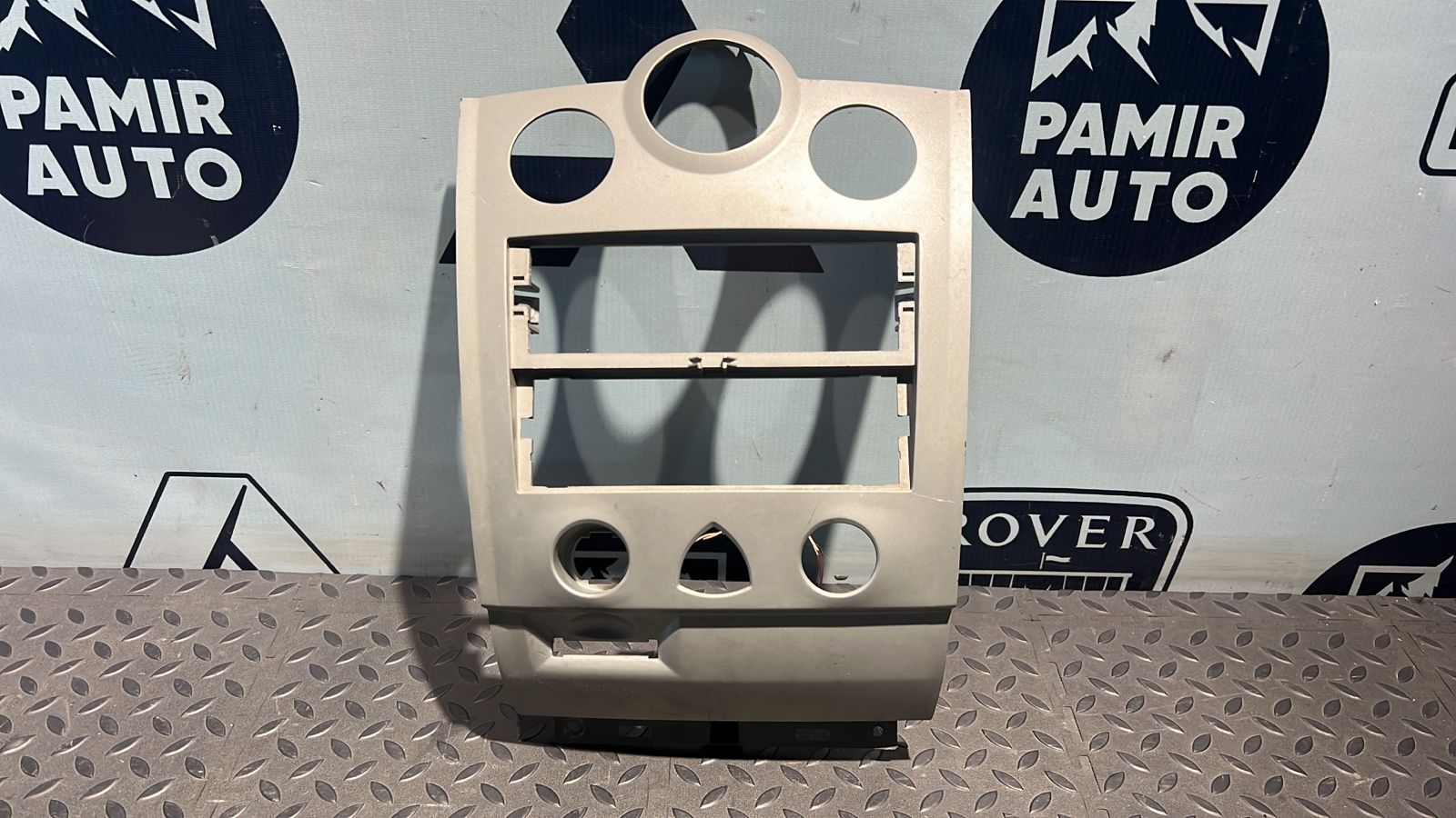 Накладка на торпедо Renault Megane/2 2002-2009