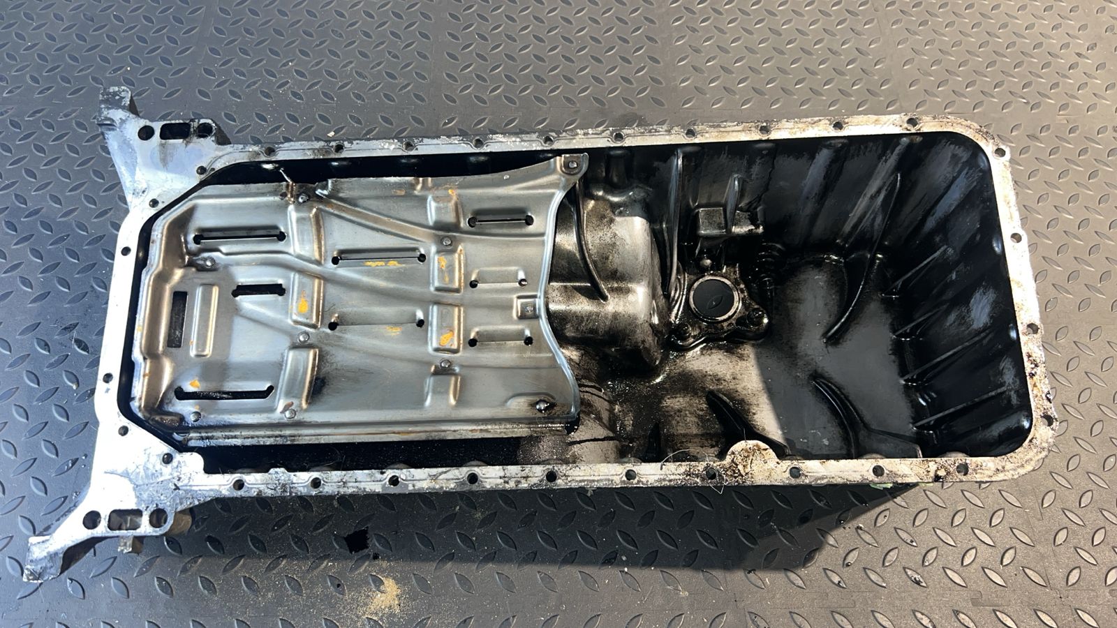 Поддон двигателя Mercedes M/W163 1997-2005