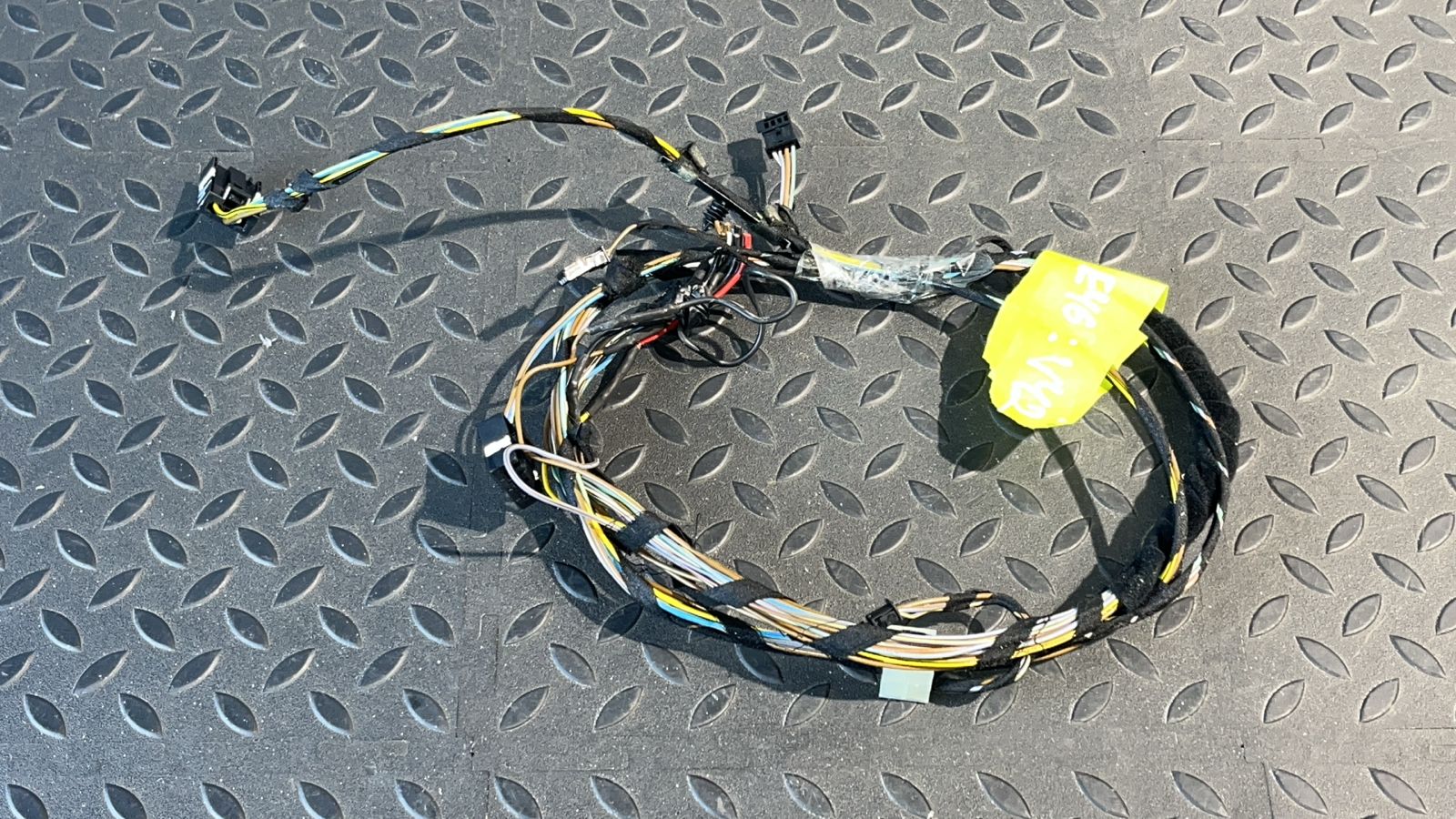 Проводка багажника BMW 3/E46 1998-2007