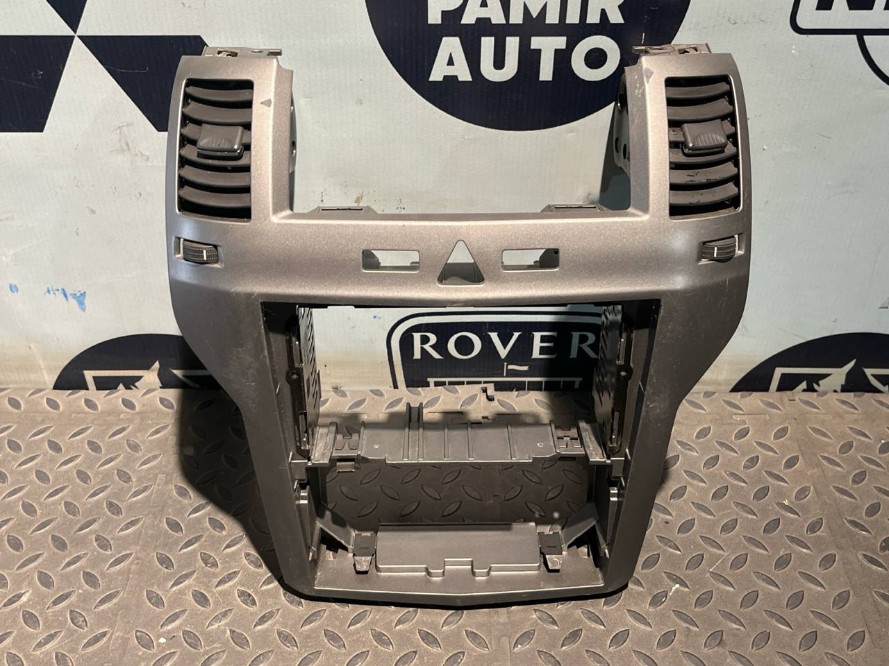 Накладка на торпедо Opel Zafira/B 2005-2014