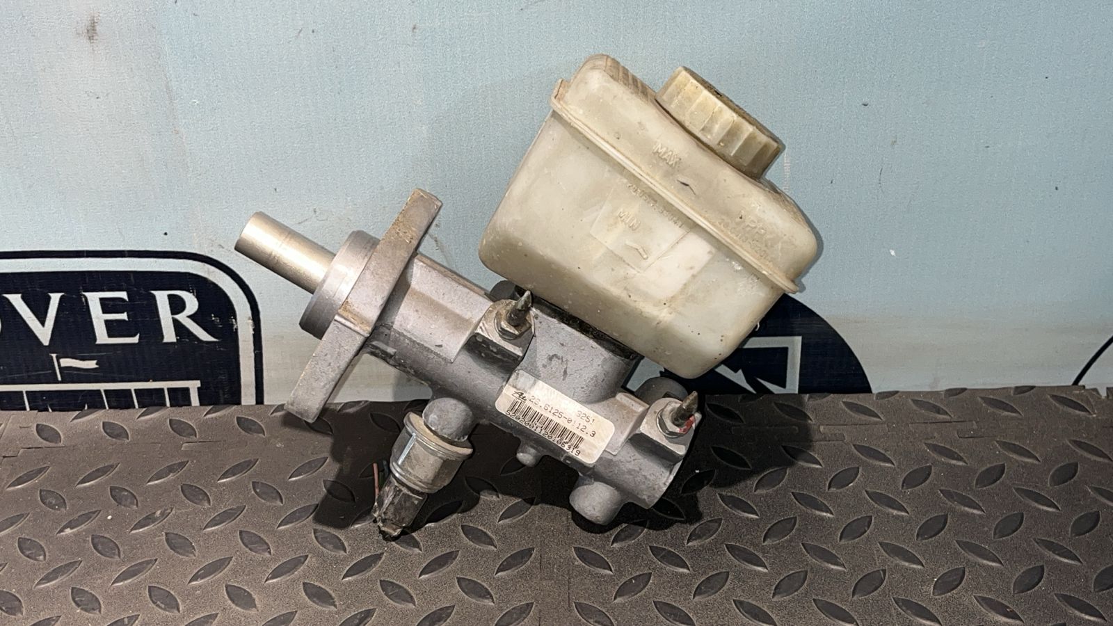 Цилиндр тормозной главный Mercedes M/W163 1997-2005