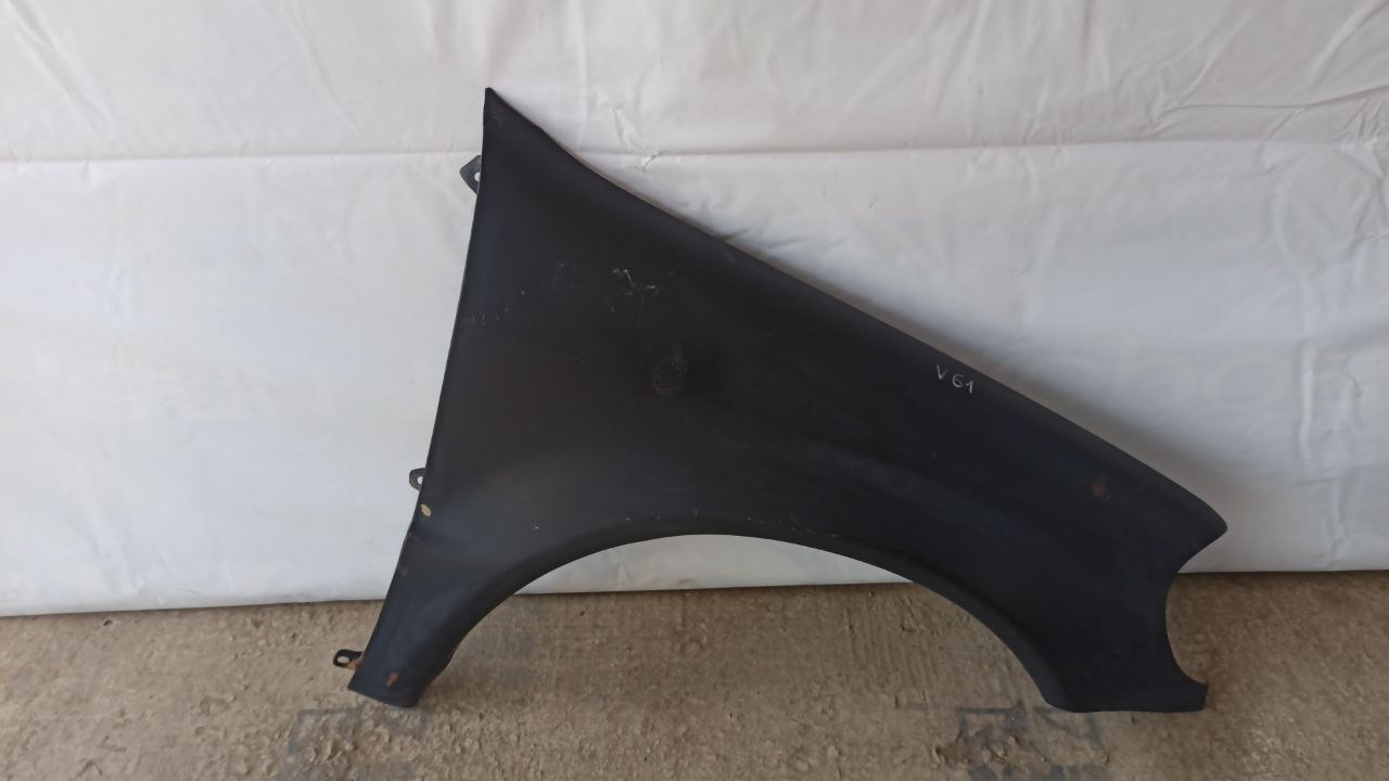 Крыло переднее правое Mercedes M/W163 1997-2005