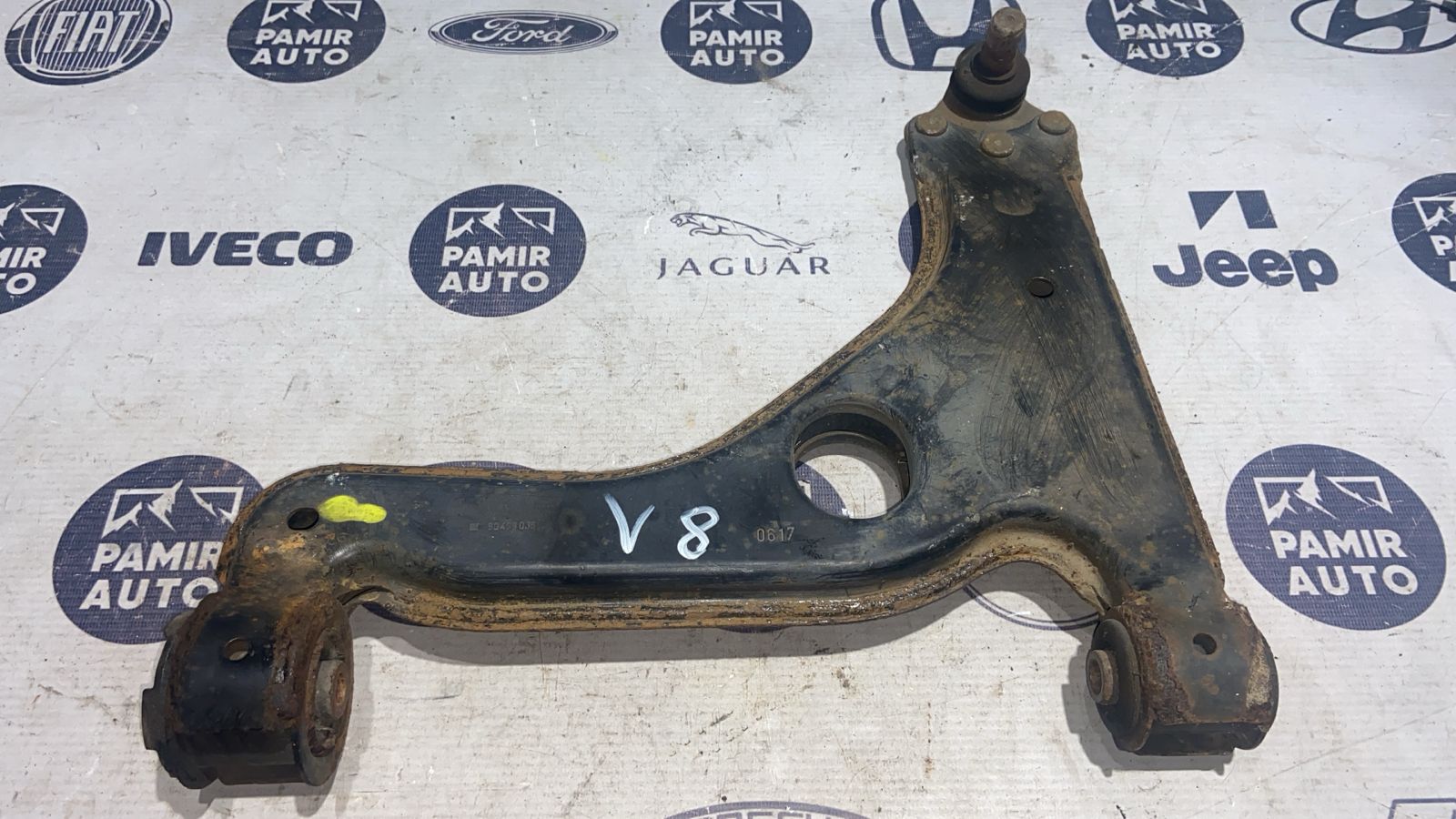 Рычаг передний левый Opel Zafira/B 2005-2014