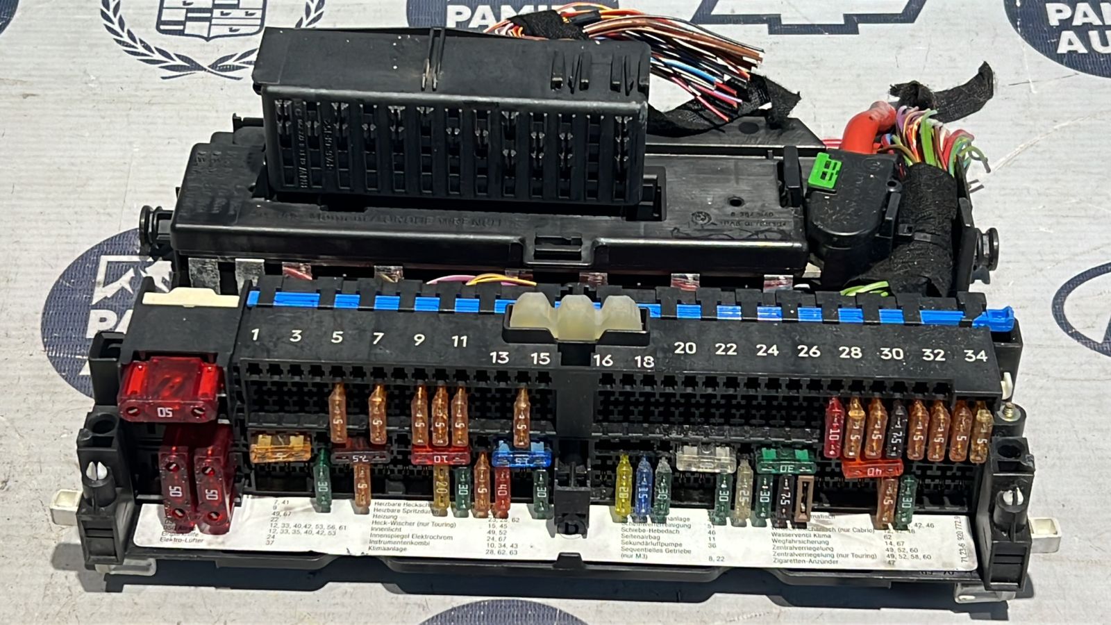 Блок предохранителей BMW 3/E46 1998-2007