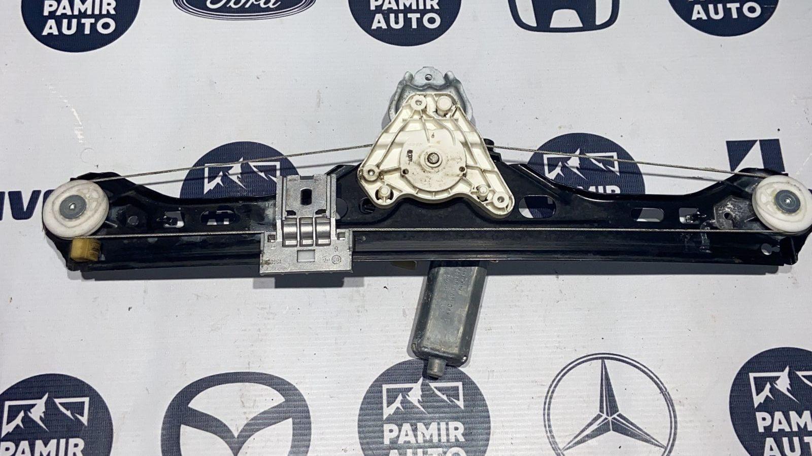 Стеклоподъемник задний левый Mercedes C/W203 2000-2008