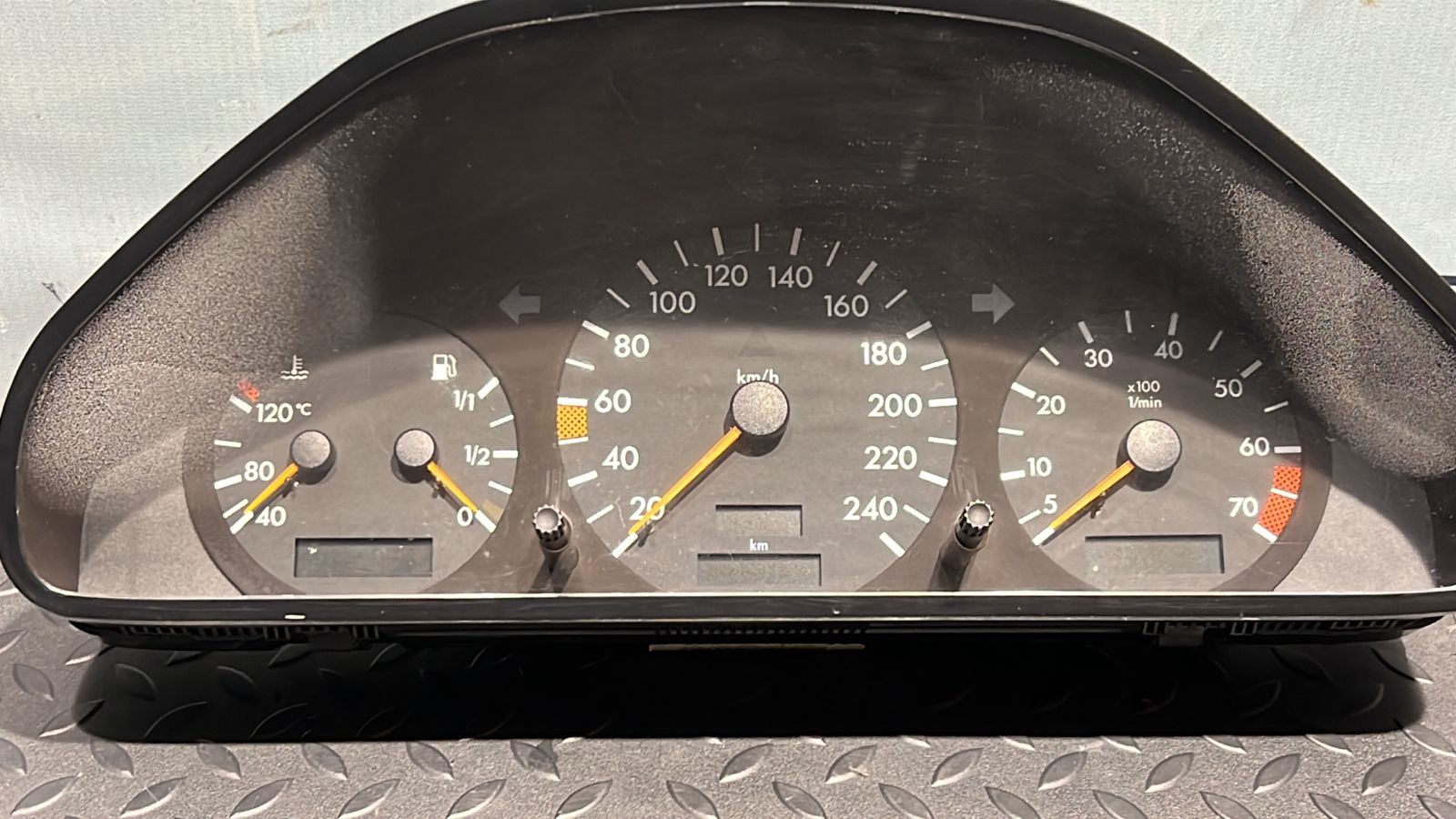 Комбинация приборов (Щиток) Mercedes C/W202 1993-2001