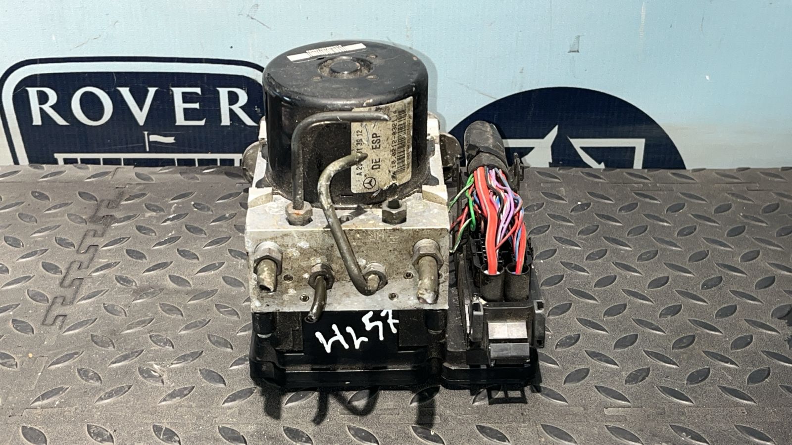 Блок ABS Mercedes C/W204 2006-2015