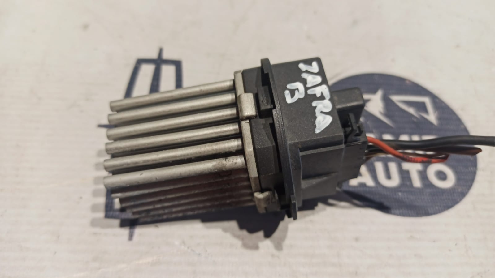 Резистор отопителя Opel Zafira/B 2005-2014