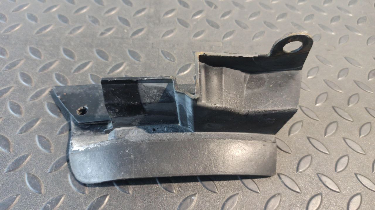 Накладка порога правая Mercedes C/W203 2000-2008