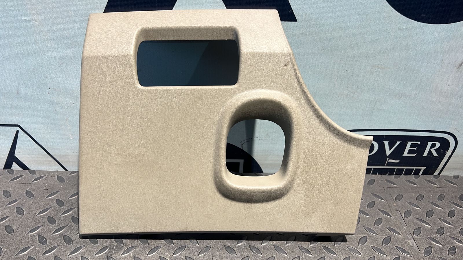 Накладка на торпедо левая Renault Megane/2 2002-2009