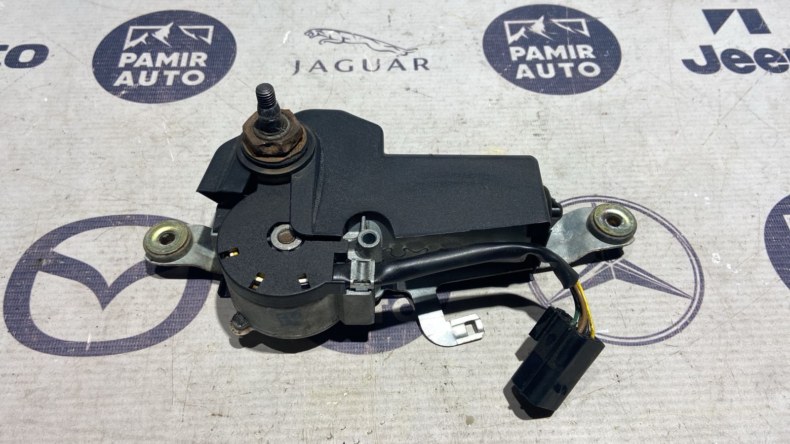 Моторчик стеклоочистителя задний Land Rover Freelander 1998-2006