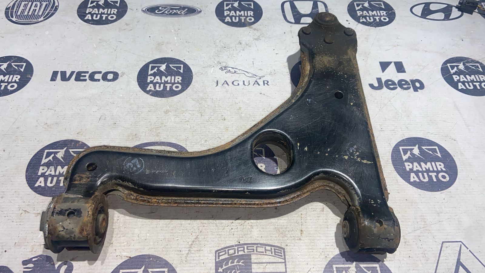 Рычаг передний правый Opel Zafira/B 2005-2014