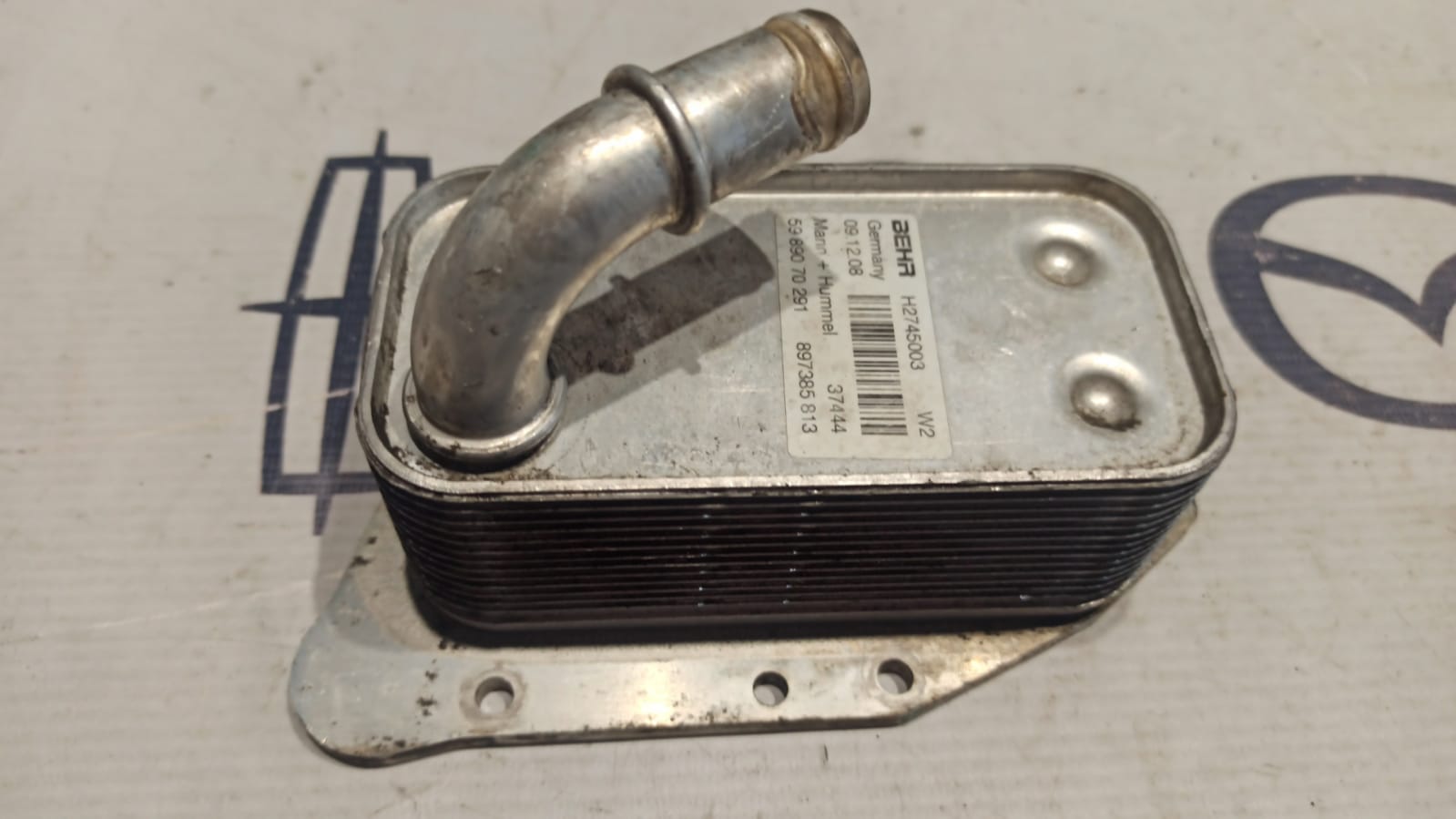 Радиатор масляный (Теплообменник) Opel Zafira/B 2005-2014