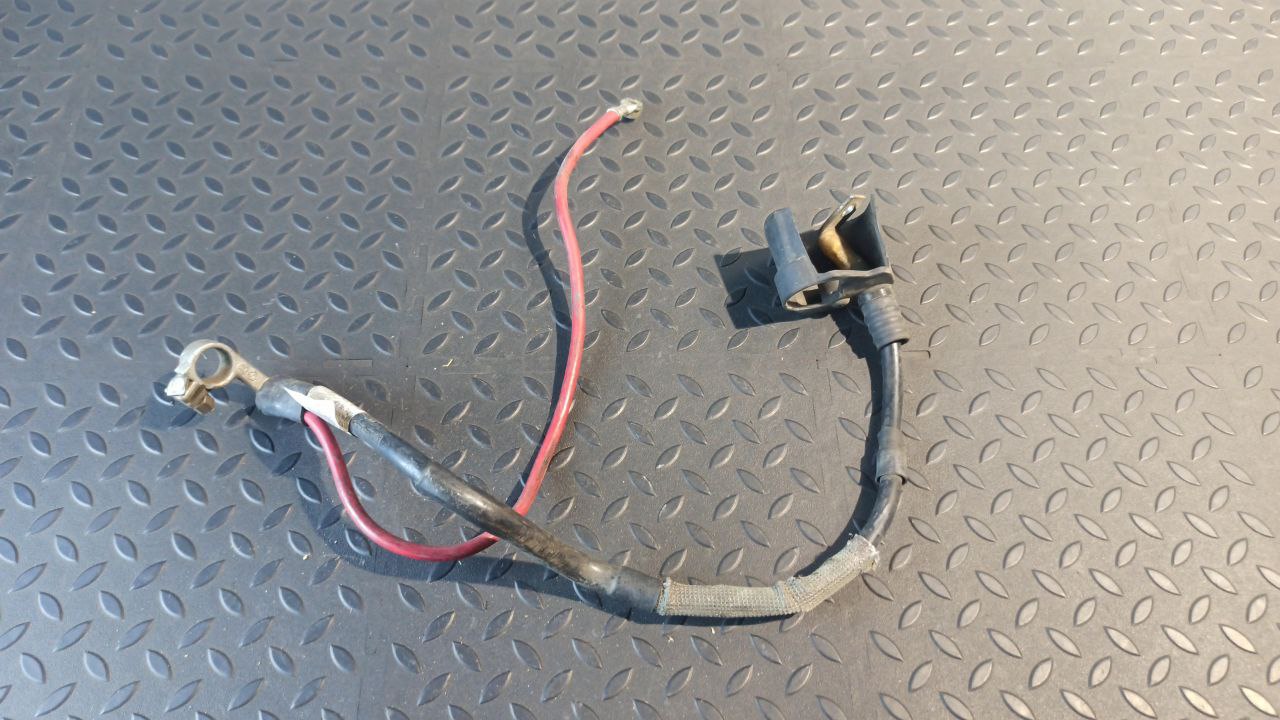 Клемма плюс Volkswagen Golf/5 2003-2009