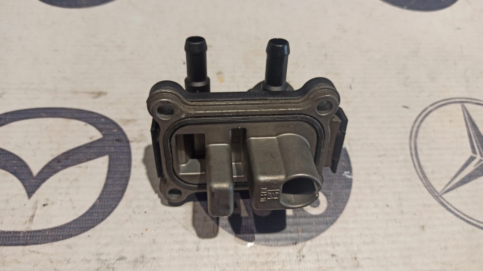 Радиатор топливный Mercedes C/W203 2000-2008