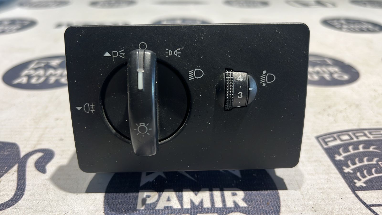 Переключатель света фар Ford Focus/2 2004-2011