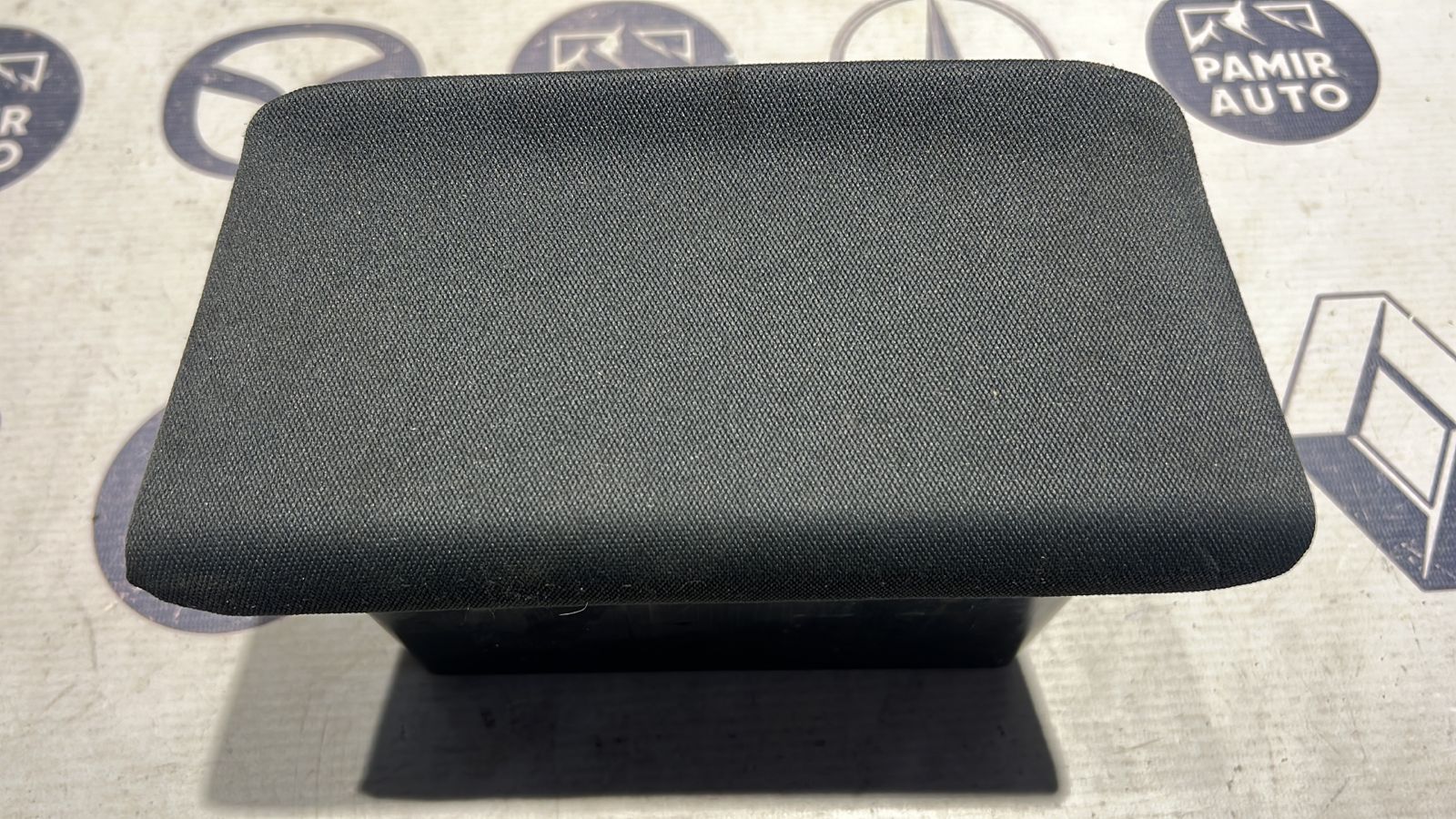 Бардачок Renault Megane/2 2002-2009