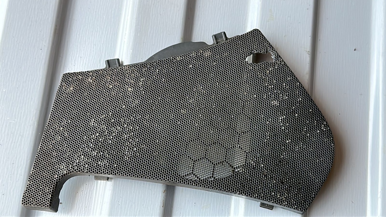 Накладка на торпедо правая Mercedes Sprinter/W901-W909 1995-н.в.