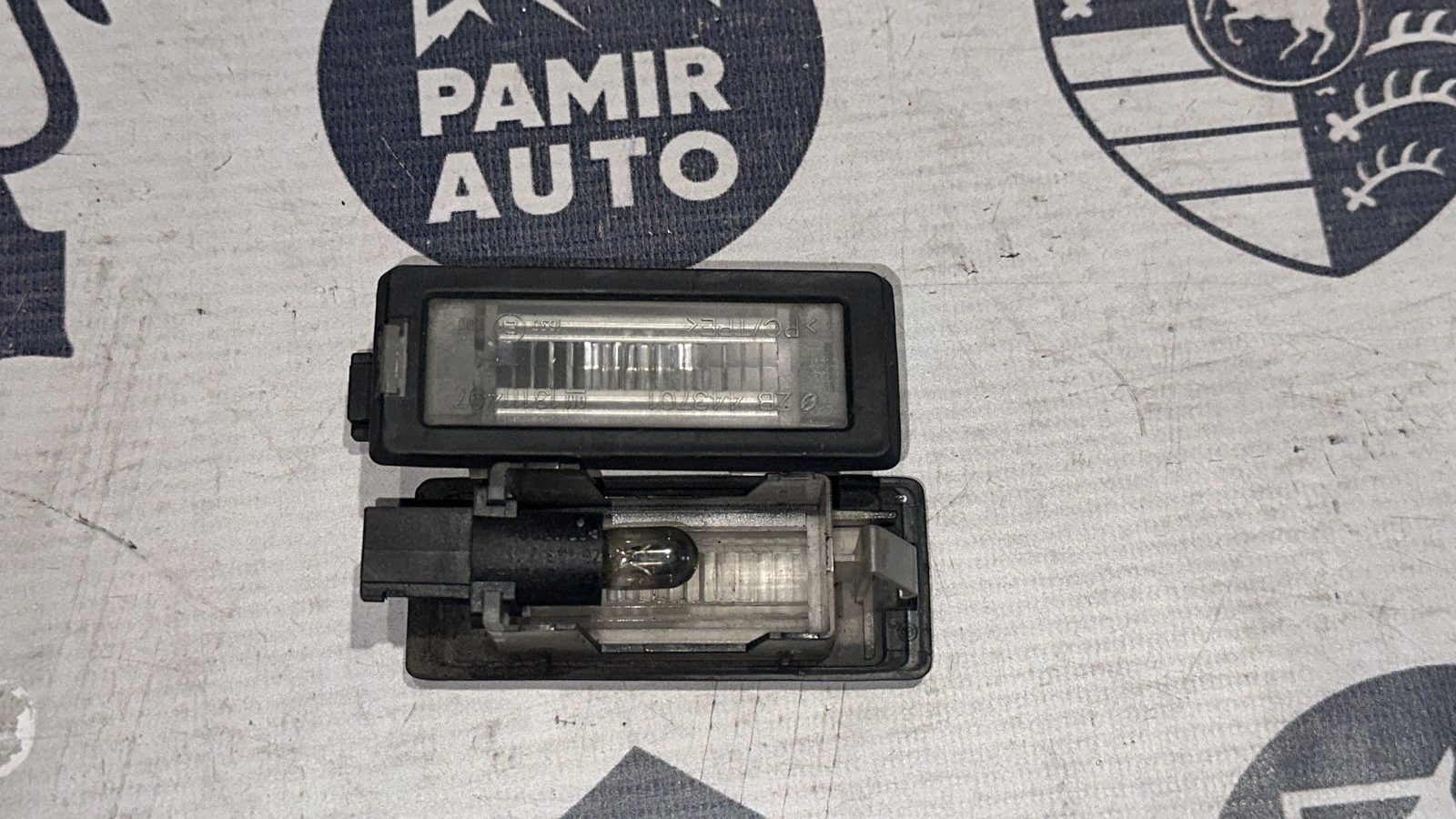 Фонарь подсветки номера Opel Vectra/C 2002-2008