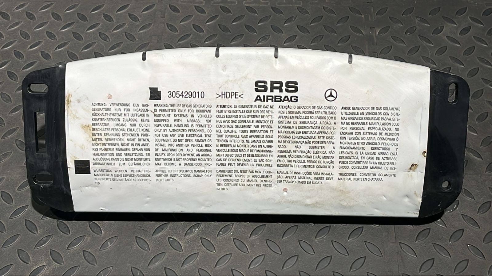 Подушка безопасности в торпедо Mercedes C/W204 2006-2015