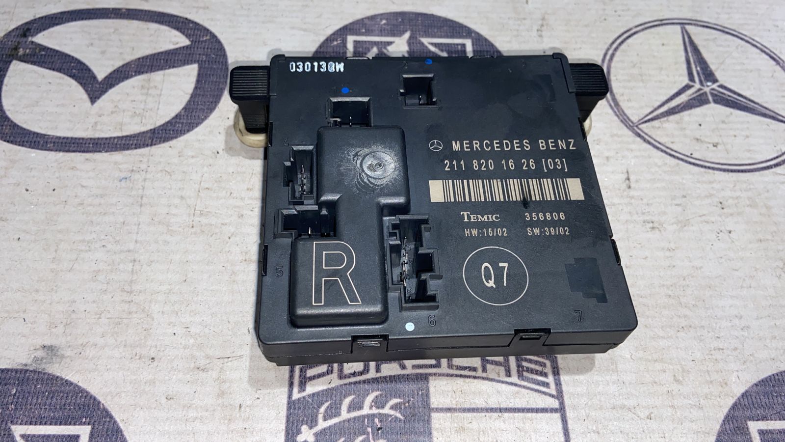 Блок комфорта двери задний правый Mercedes E/W211 2002-2009