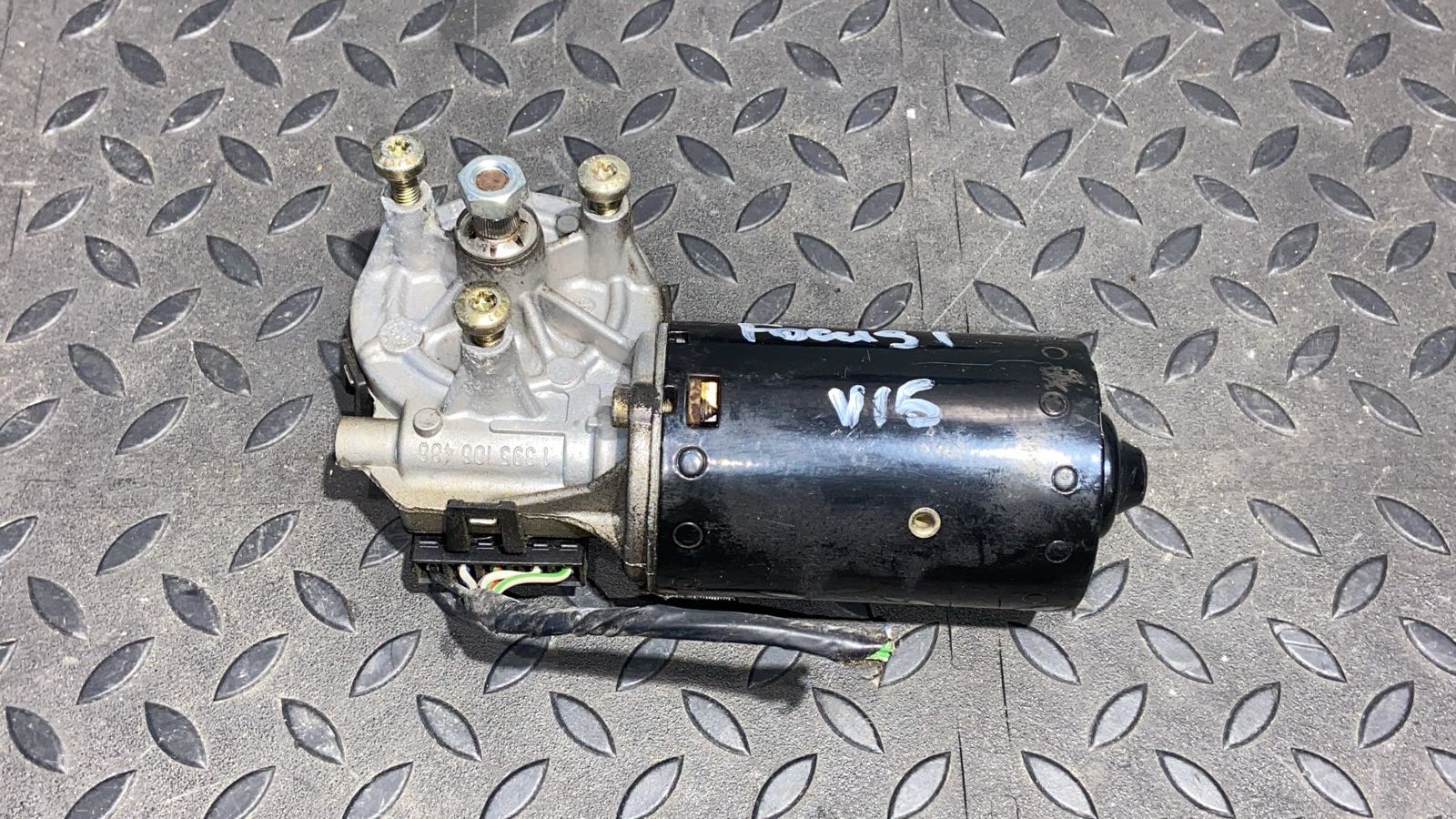 Моторчик стеклоочистителя Ford Focus 1998-2007