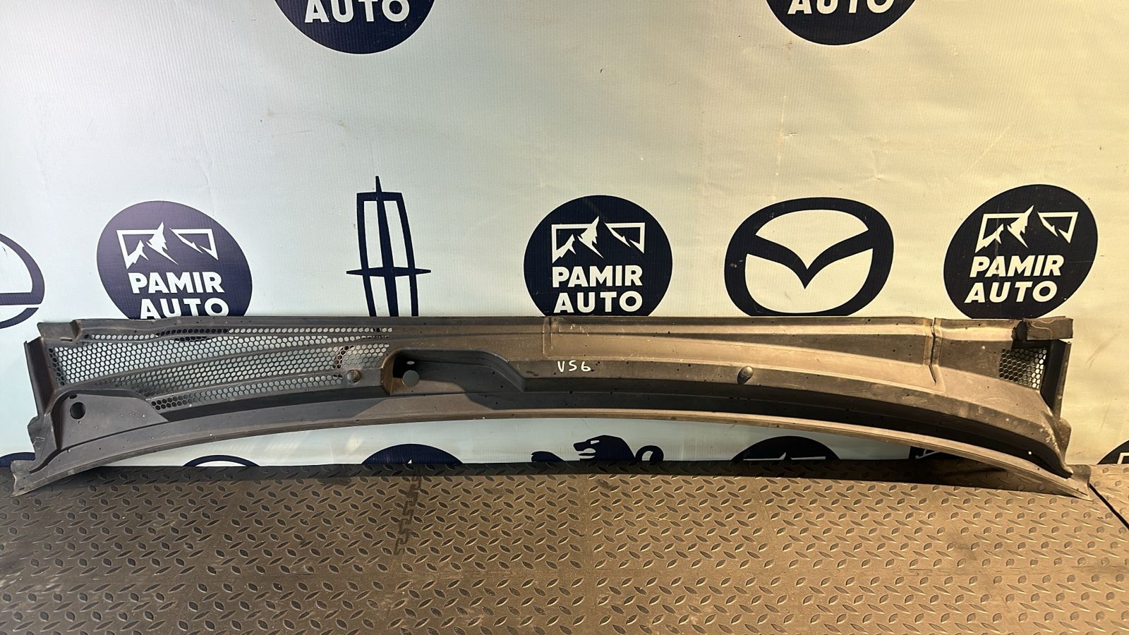 Решетка под лобовое стекло (Жабо) Opel Vectra/C 2002-2008