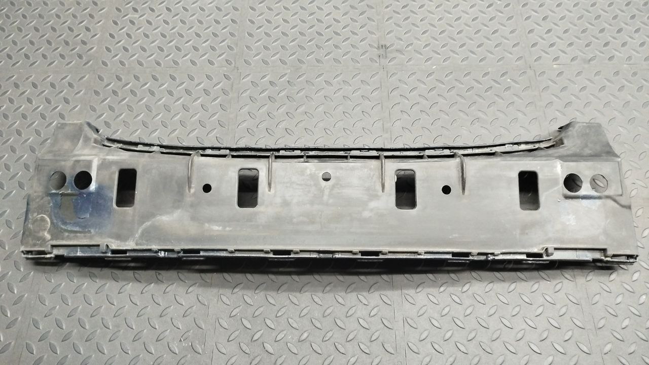 Кронштейн бампера передний Mercedes E/W211 2002-2009