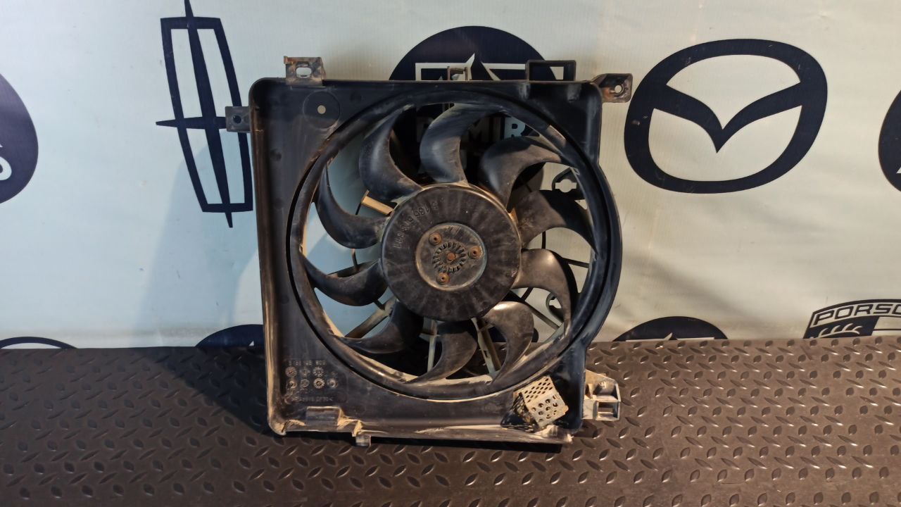 Вентилятор радиатора кондиционера Opel Zafira/B 2005-2014